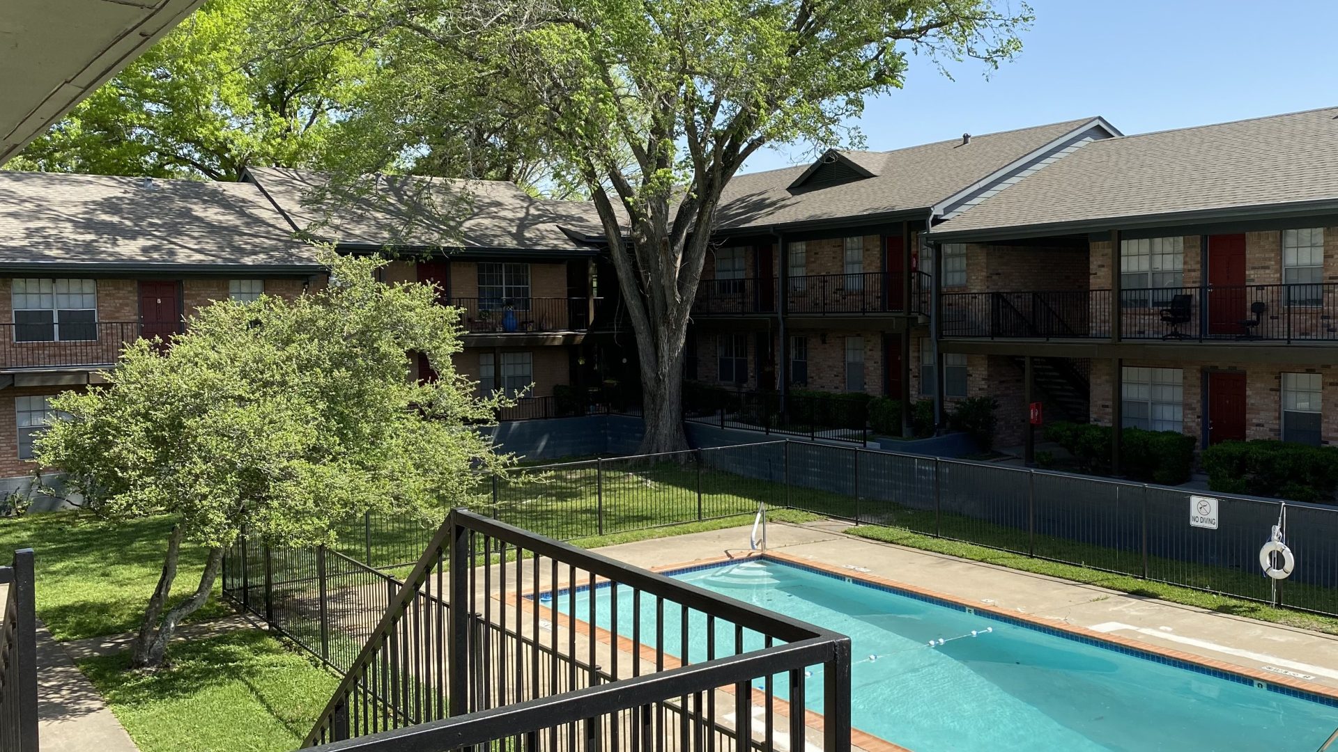 Apartments for Rent in Huntsville, TX Claridge Apartments`s Home page